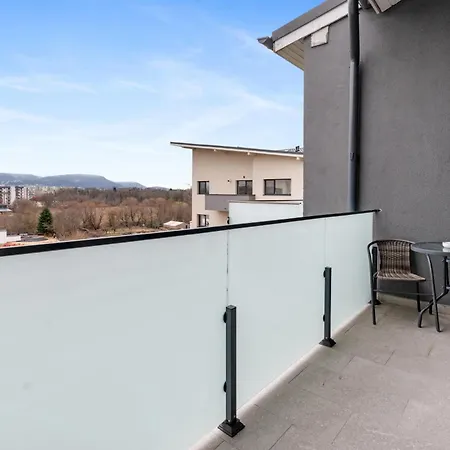 The View Vivamus Free Parking *