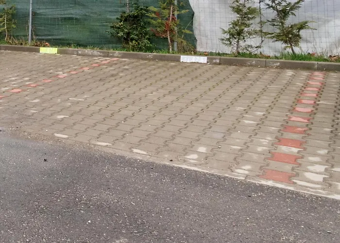 The View Vivamus Free Parking